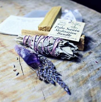 Palo Santo Meditation Bundle with Amethyst Point